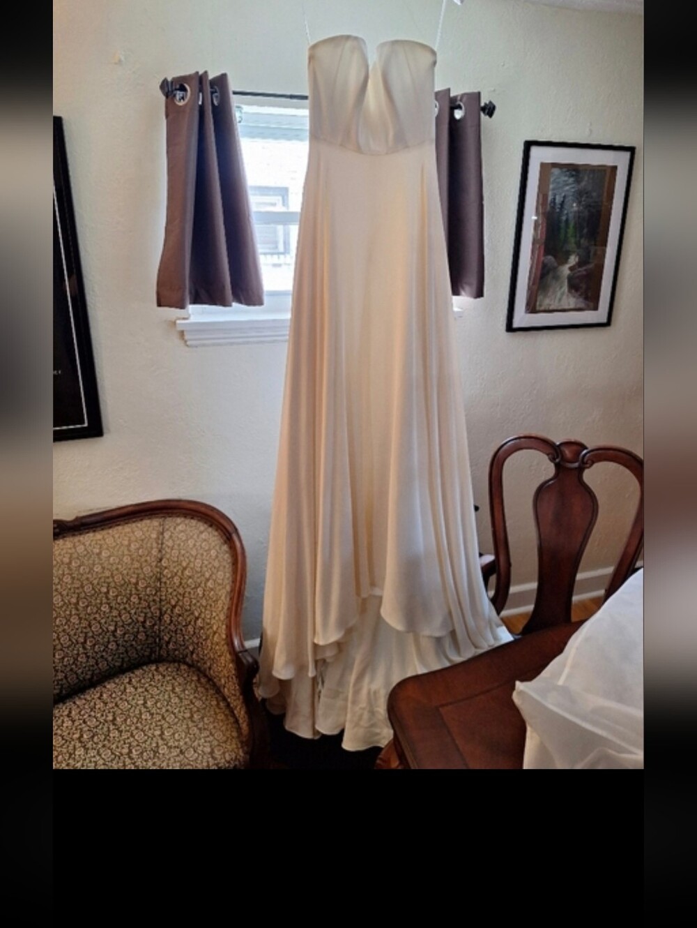 Sassi Holford Strapless Ivory Wedding Dress